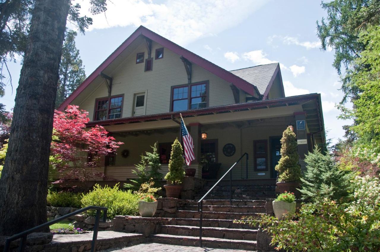 Lara House Bed And Breakfast Bend Exterior foto