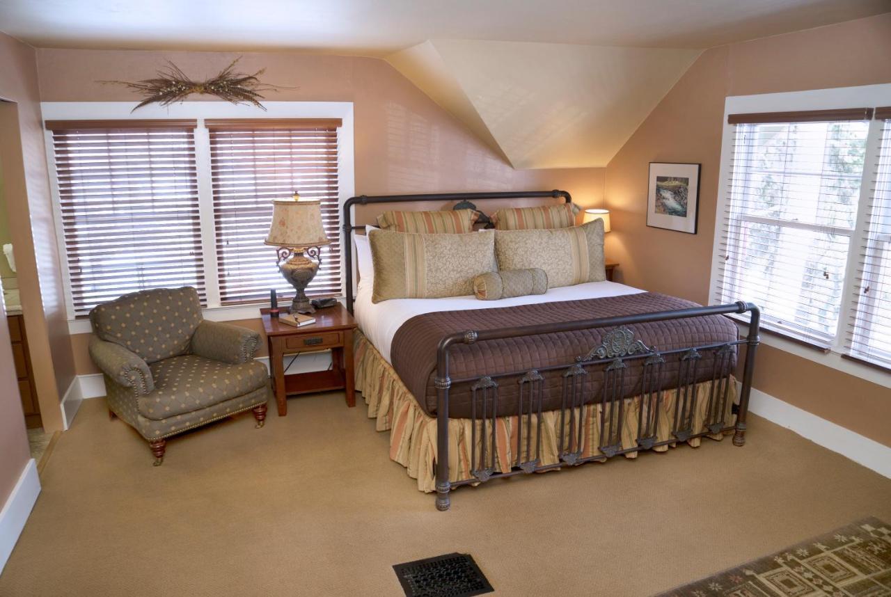 Lara House Bed And Breakfast Bend Exterior foto